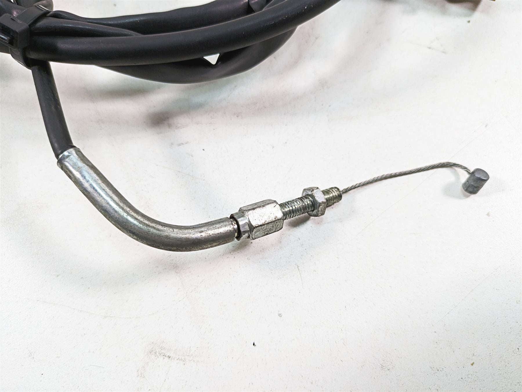 2002 Yamaha FZ1 FZS1000 Fazer Right Hand Control Switch - Read 5LV-83975-01-00 {{ shop.shopifyCountryName }} - Mototech271