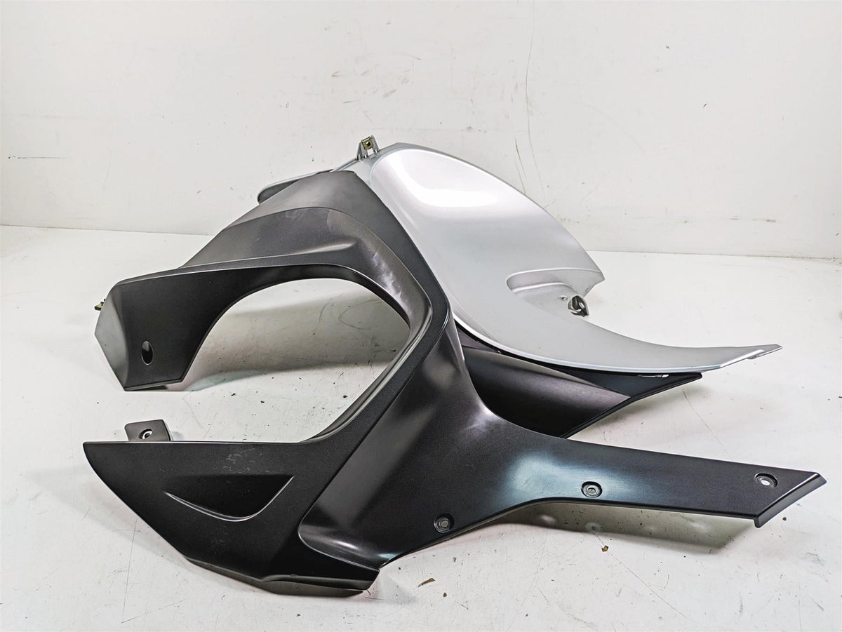2007 BMW R1200RT K26 Main Left Tank Fairing Cover 46637681055 46637681049 {{ shop.shopifyCountryName }} - Mototech271