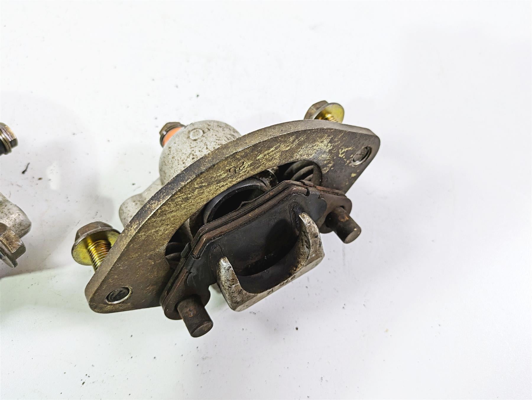 2020 Polaris Sportsman 1000 XP Rear Brake Caliper Set 1911301 1911302 {{ shop.shopifyCountryName }} - Mototech271