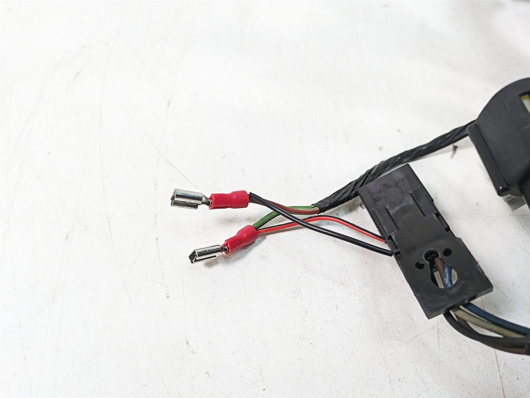 2010 Harley Touring FLHTCU Electra Glide Front Fairing Wiring - Read 70232-10 {{ shop.shopifyCountryName }} - Mototech271