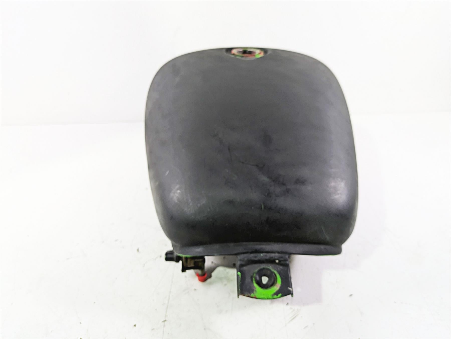 2001 Honda VT1100 Shadow Sabre Fuel Gas Petrol Tank Reservoir 17520-MCK-A10Z {{ shop.shopifyCountryName }} - Mototech271