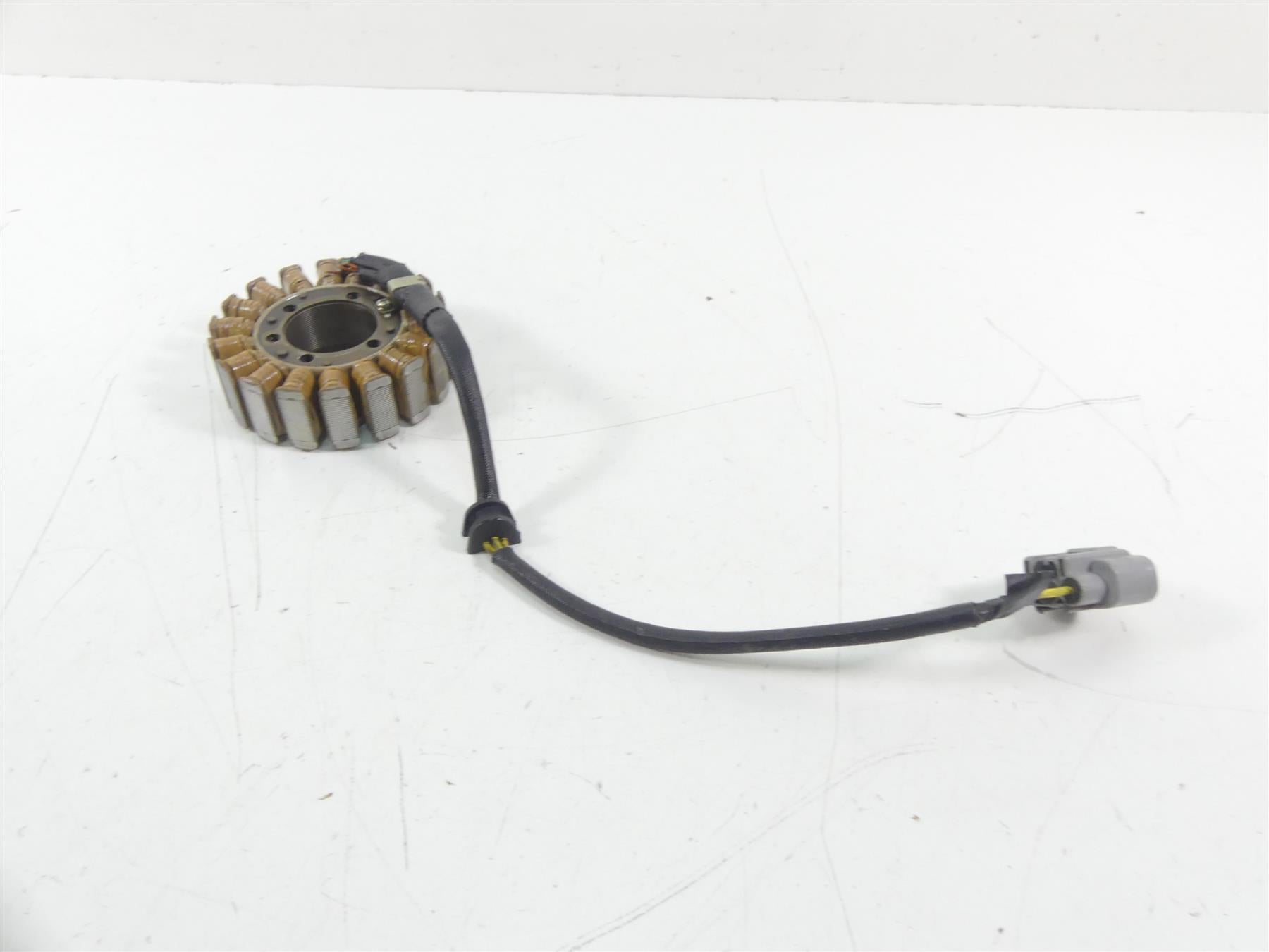 2015 Ducati Diavel Carbon Red Stator Alternator Generator Magneto 26420461A {{ shop.shopifyCountryName }} - Mototech271