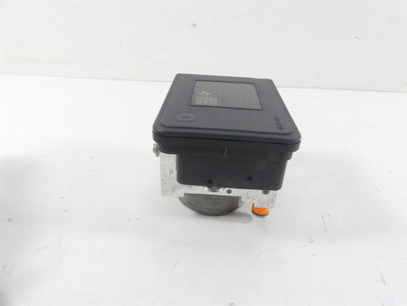 2015 BMW R1200RT K52 Abs Brake Pump Pressure Module 34518561705 8554177 {{ shop.shopifyCountryName }} - Mototech271