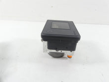Load image into Gallery viewer, 2015 BMW R1200RT K52 Abs Brake Pump Pressure Module 34518561705 8554177 | Mototech271
