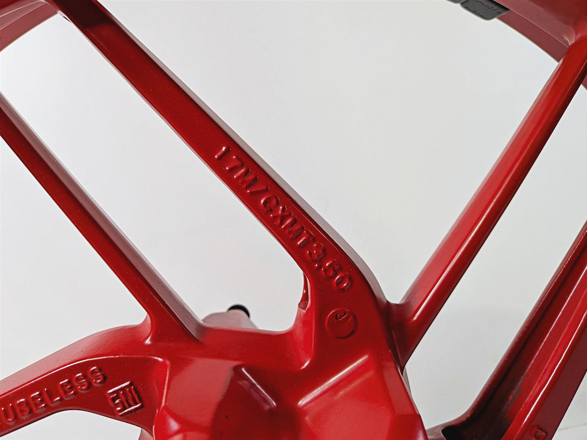 2019 Ducati 959 Panigale Straight 17x3.5 Front Wheel Red Rim 50121542AA {{ shop.shopifyCountryName }} - Mototech271