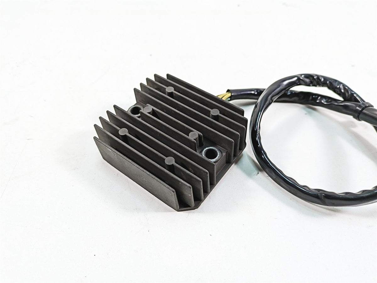 2006 Honda VT1100 C2 Shadow Rectifier Voltage Regulator 31600-MCK-A51 SH541KC {{ shop.shopifyCountryName }} - Mototech271