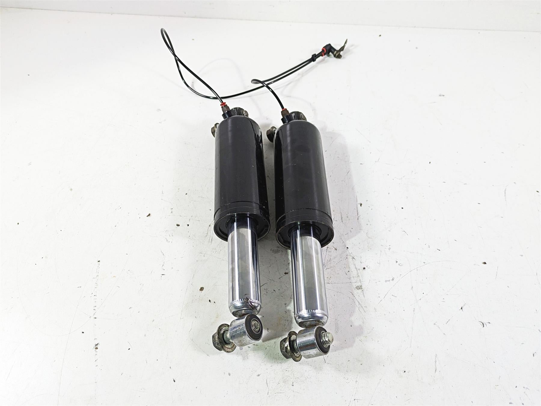 2003 Harley Touring FLHTCUI 100TH E-Glide Rear Suspension Shock Set 54565-97C | Mototech271