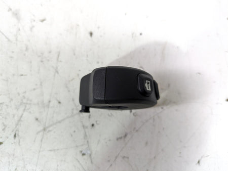 2022 BMW R1250 RT K052 Right Hand Start Stop Control Switch 61318394468 {{ shop.shopifyCountryName }} - Mototech271