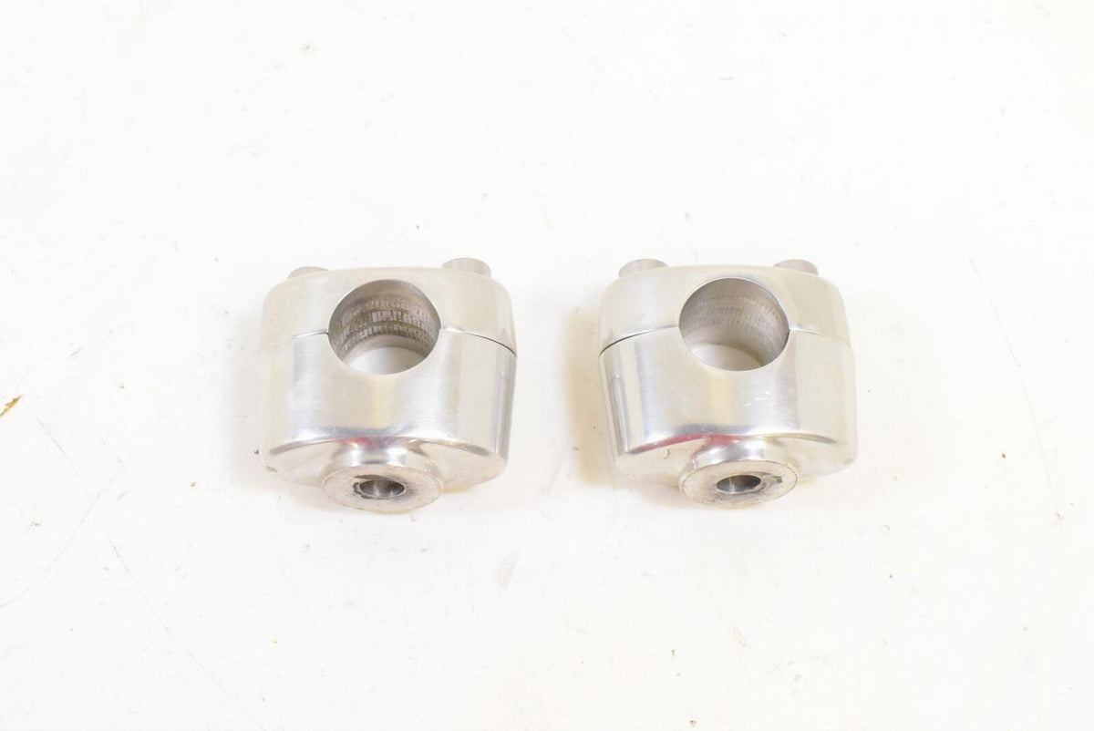 2015 Triumph Rocket III 3 Touring ABS Handlebar Handle Bar Risers SET T2046714 {{ shop.shopifyCountryName }} - Mototech271