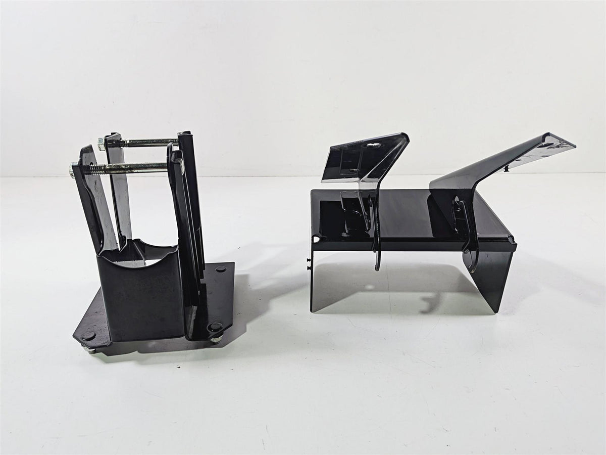 2004 Harley Touring FLTRI Road Glide Front Fairing Mount Holder Carrier 58530-04-Mototech271