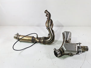 2025セール ZX636 ZX6R Kawasaki 2024 Ninja Camber Mid & Header Exhaust ピンズ・ピンバッジ・缶バッジ