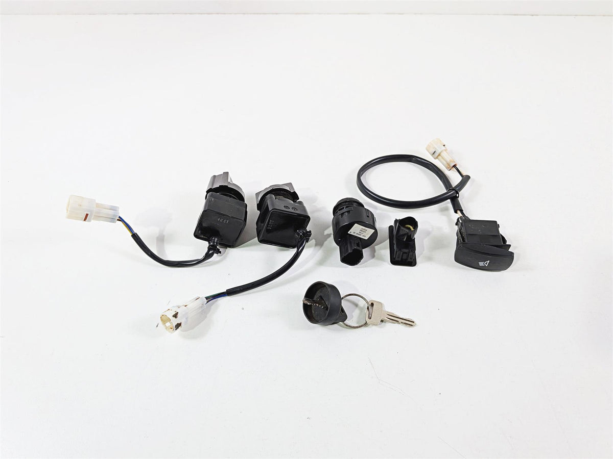 2021 Yamaha YXZ1000R EPS SS SE Ignition Light Awd Switch Key Set 5UG-H2510-00-00 {{ shop.shopifyCountryName }} - Mototech271