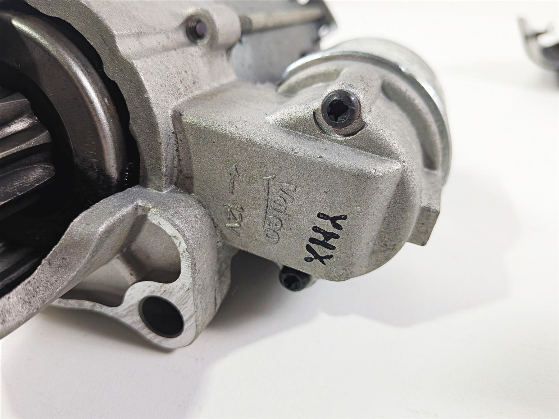 2023 BMW R nineT Scrambler K23 Engine Starter Motor & Cover 12417712231 {{ shop.shopifyCountryName }} - Mototech271
