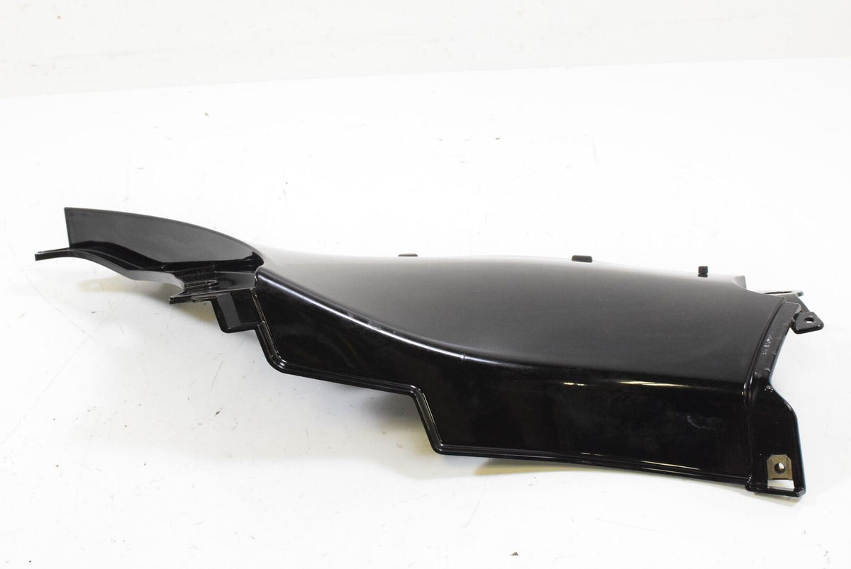 09 BMW K1200LT K1200 LT 89V3 Left Battery Cover Fairing 46637670498 {{ shop.shopifyCountryName }} - Mototech271