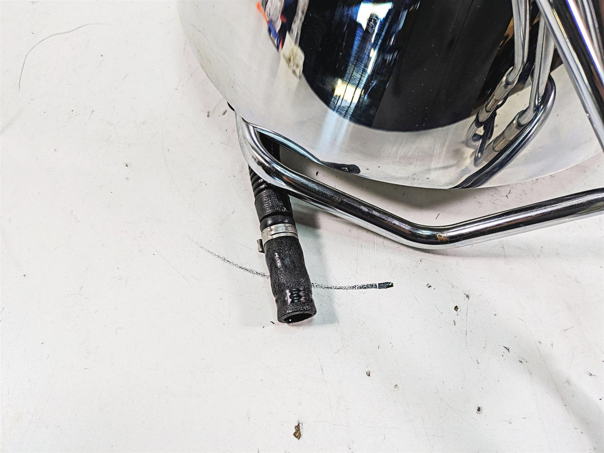 2006 Harley Softail FXSTSI Springer Chrome Oil Tank Reservoir 62498-00A {{ shop.shopifyCountryName }} - Mototech271