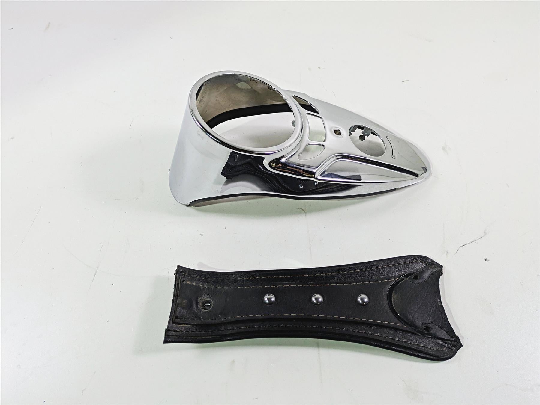 2017 Harley Softail Heritage Classic FLSTC Tank Dash Console Cover 71952-11 {{ shop.shopifyCountryName }} - Mototech271