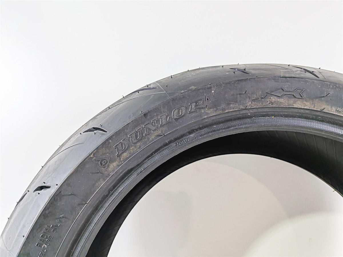 Used Motorcycle Rear Tire Dunlop Sportmax Roadsport 2 200/55-R17 78W DOT5124 636541-Mototech271