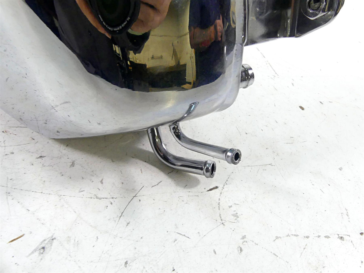 1997 Harley Sportster XL1200 C Chrome Oil Tank & Dipstick Set 62475-97A {{ shop.shopifyCountryName }} - Mototech271