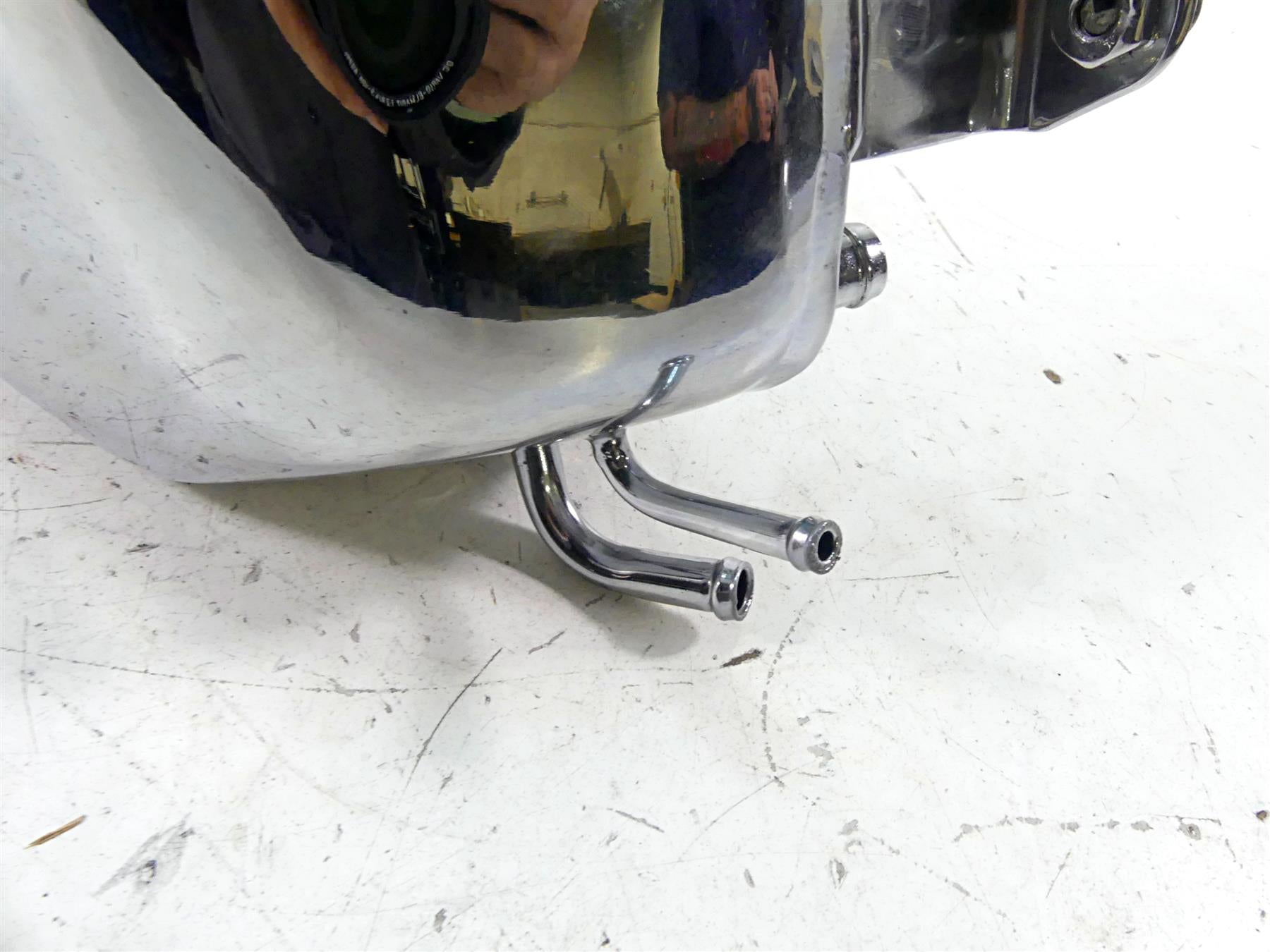 1997 Harley Sportster XL1200 C Chrome Oil Tank & Dipstick Set 62475-97A {{ shop.shopifyCountryName }} - Mototech271