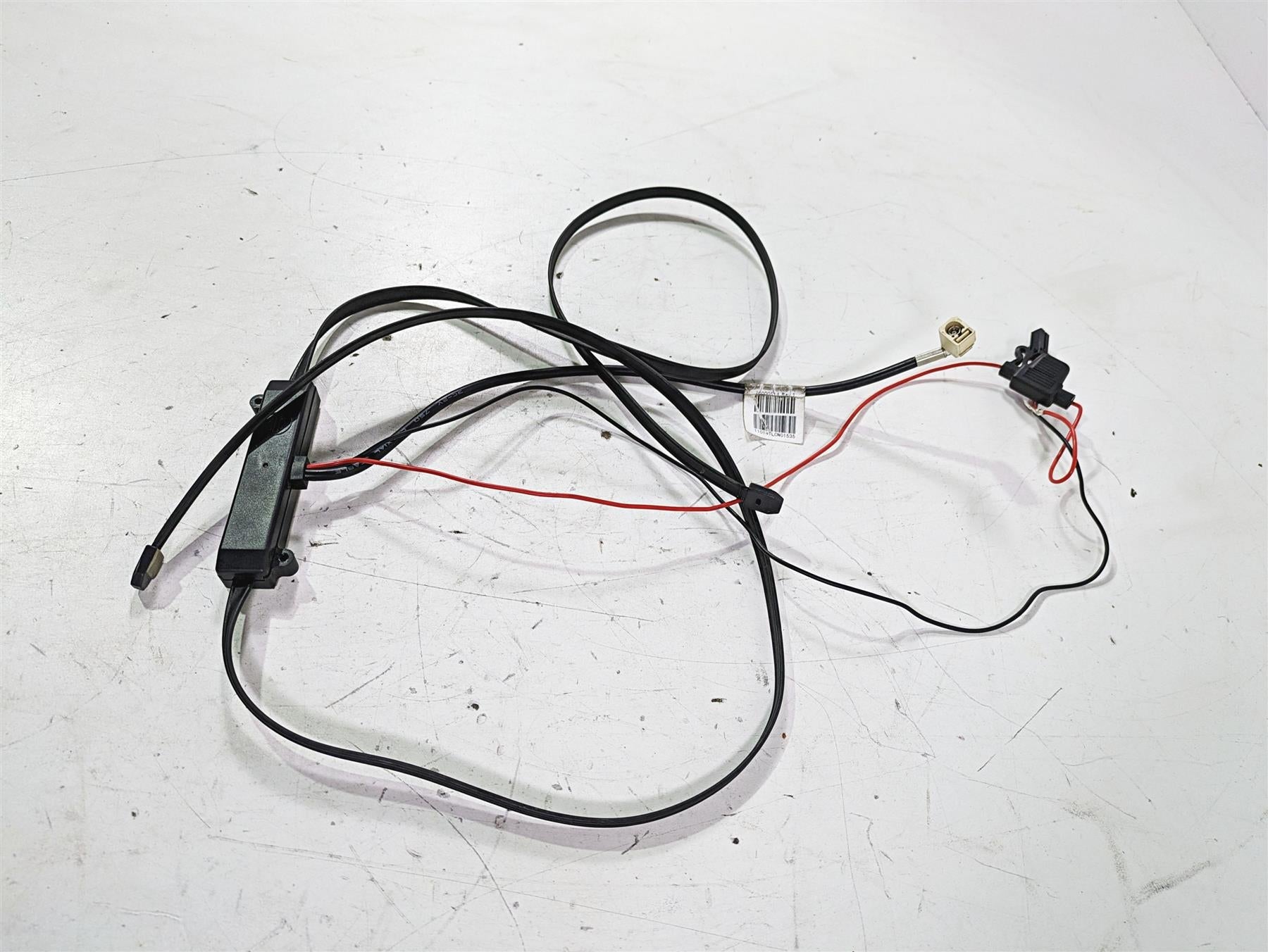 2015 Harley Touring FLHXS Street Glide Hidden Digital Antenna 76000514 {{ shop.shopifyCountryName }} - Mototech271
