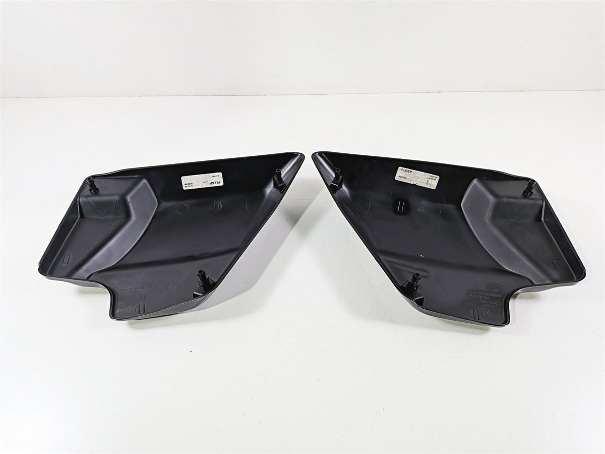 2018 Harley Touring FLHTCU Electra Glide Side Cover Fairing Set 66250-09-Mototech271
