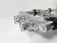 Load image into Gallery viewer, 2002 Yamaha XVS650 V-Star Classic Front Fork Triple Tree Riser 5BN-23102-12

