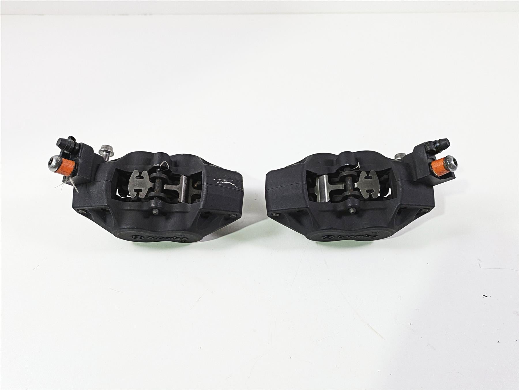 2014 BMW K1300S K40 Front Brake Caliper Set Brembo 34117711438 34117711439 {{ shop.shopifyCountryName }} - Mototech271