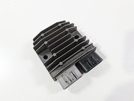 2008 Yamaha YZF R1 RN19 Rectifier Voltage Regulator 1D7-81960-00-00 FH012DA {{ shop.shopifyCountryName }} - Mototech271