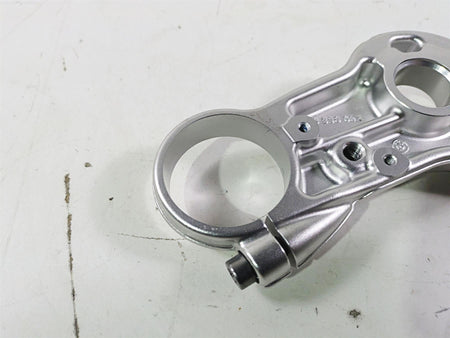 2015 BMW R nineT K21 Upper Triple Tree Steering Clamp 31428538052 {{ shop.shopifyCountryName }} - Mototech271