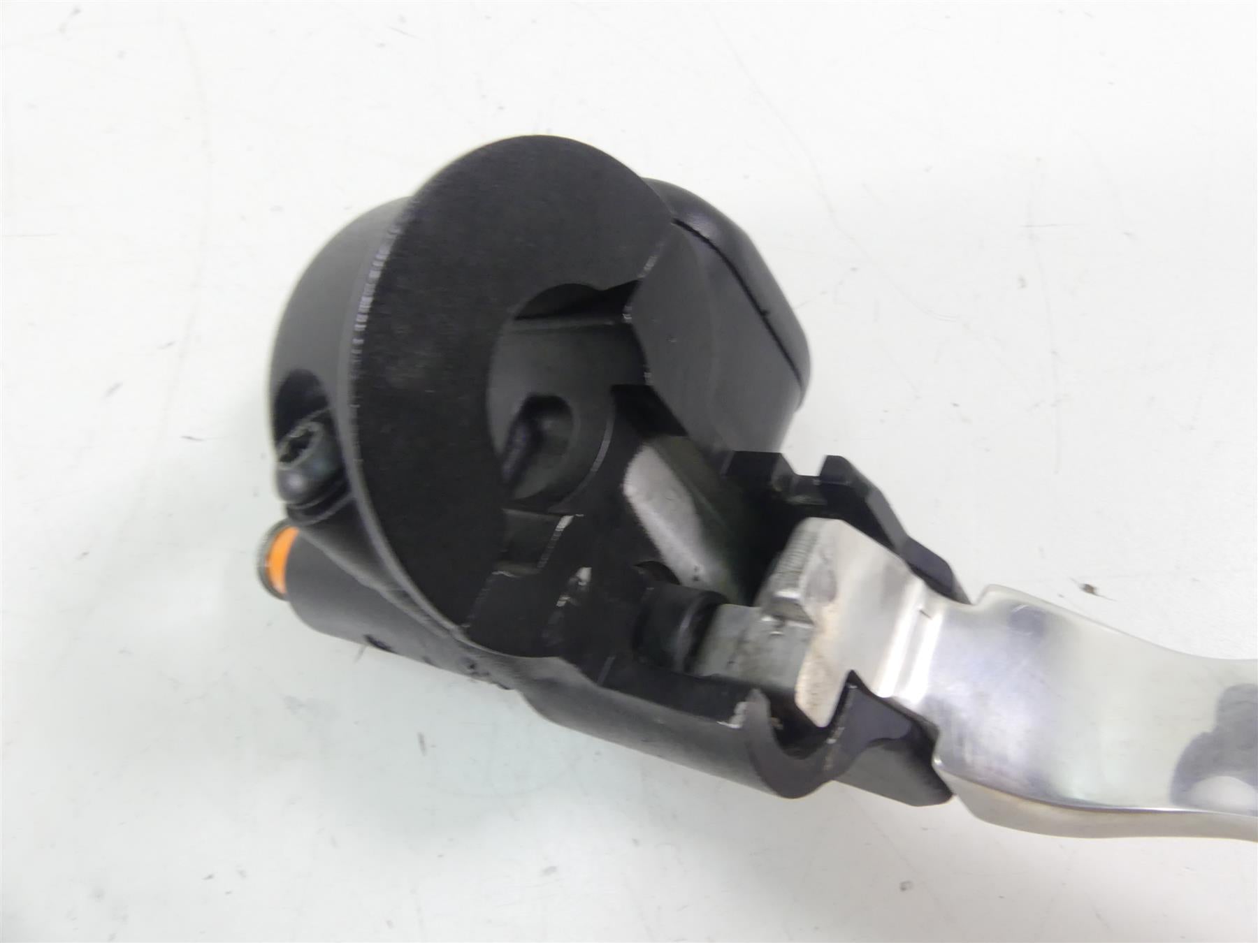 2017 Harley FLS Softail Slim Front Brake Master Cylinder + Lever 41700233 {{ shop.shopifyCountryName }} - Mototech271