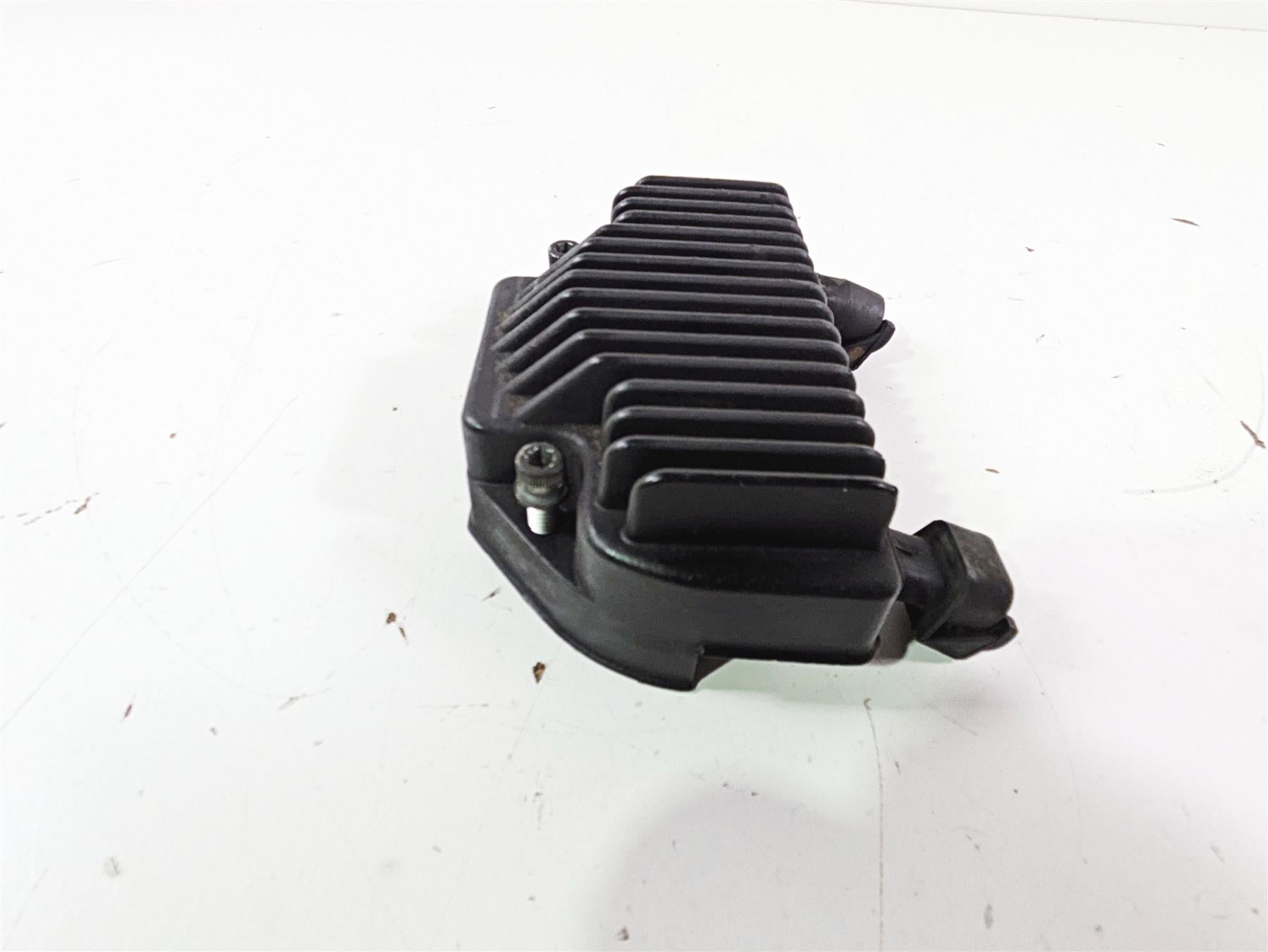 2016 Harley FXDL Dyna Low Rider Rectifier Voltage Regulator 74631-08A {{ shop.shopifyCountryName }} - Mototech271
