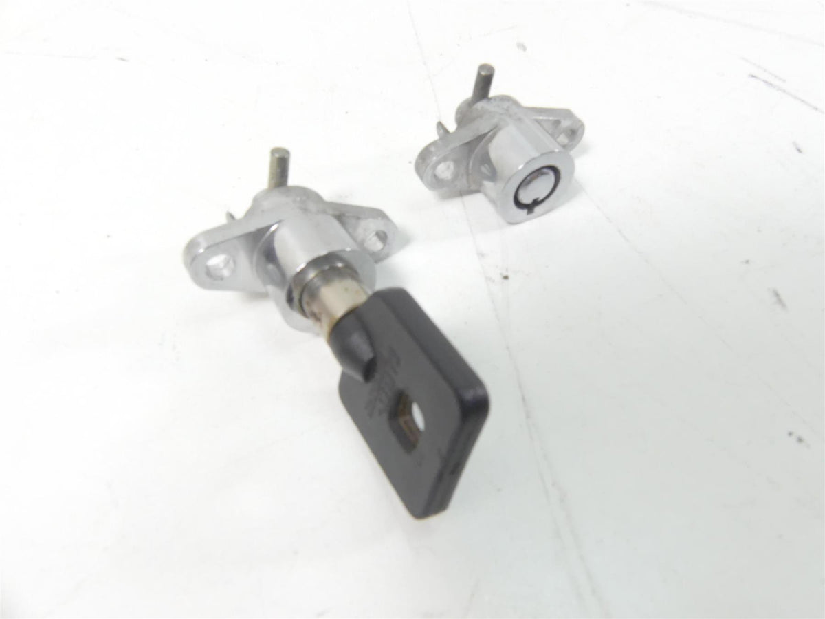 2007 Harley FLHTCU SE2 CVO Electra Glide Ignition Key Lock Set 71530-03C {{ shop.shopifyCountryName }} - Mototech271