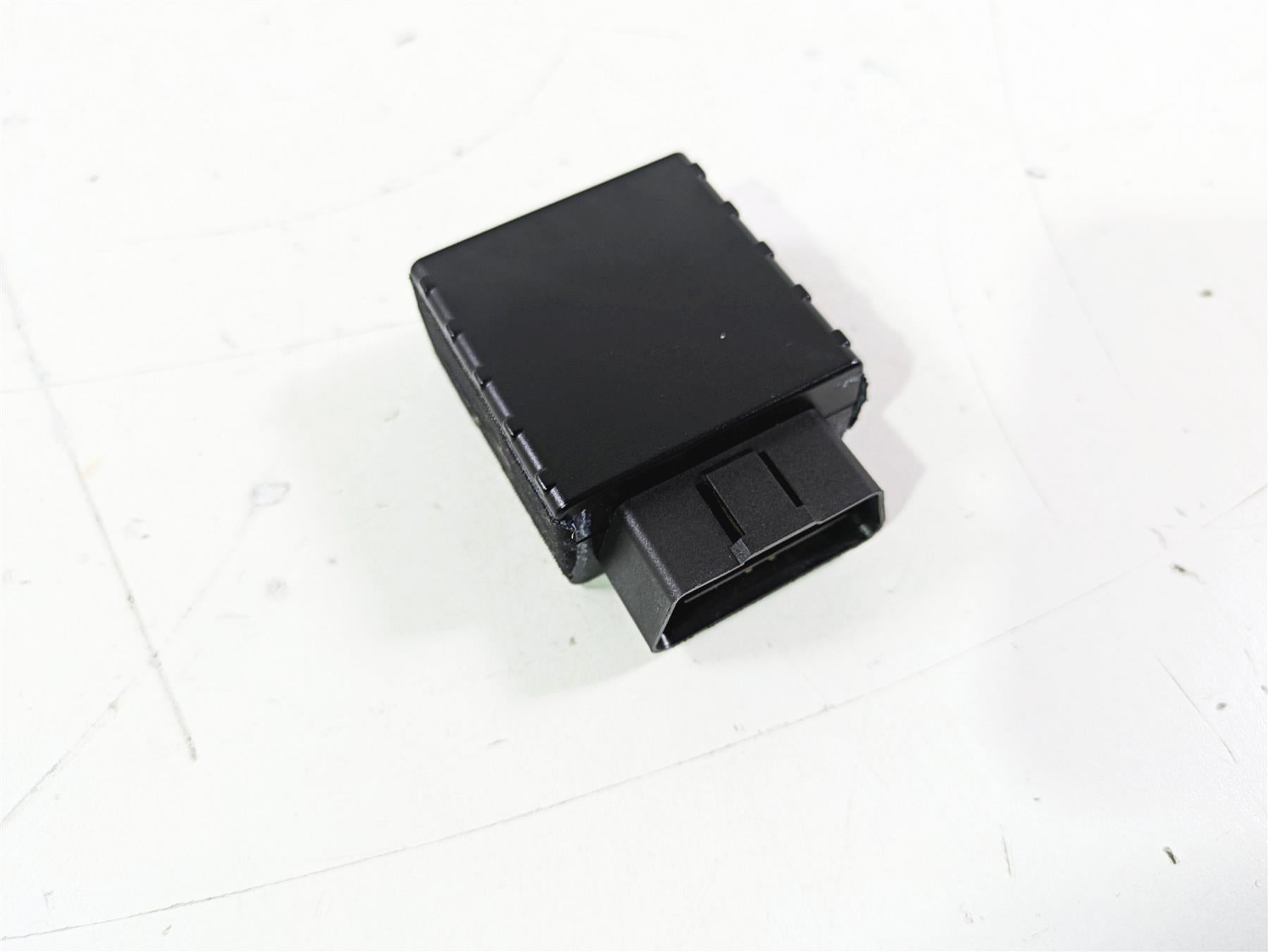 2022 MV Agusta F3 800 Rosso 4G Satellite System Module Unit 8000C9733 FM3001 {{ shop.shopifyCountryName }} - Mototech271