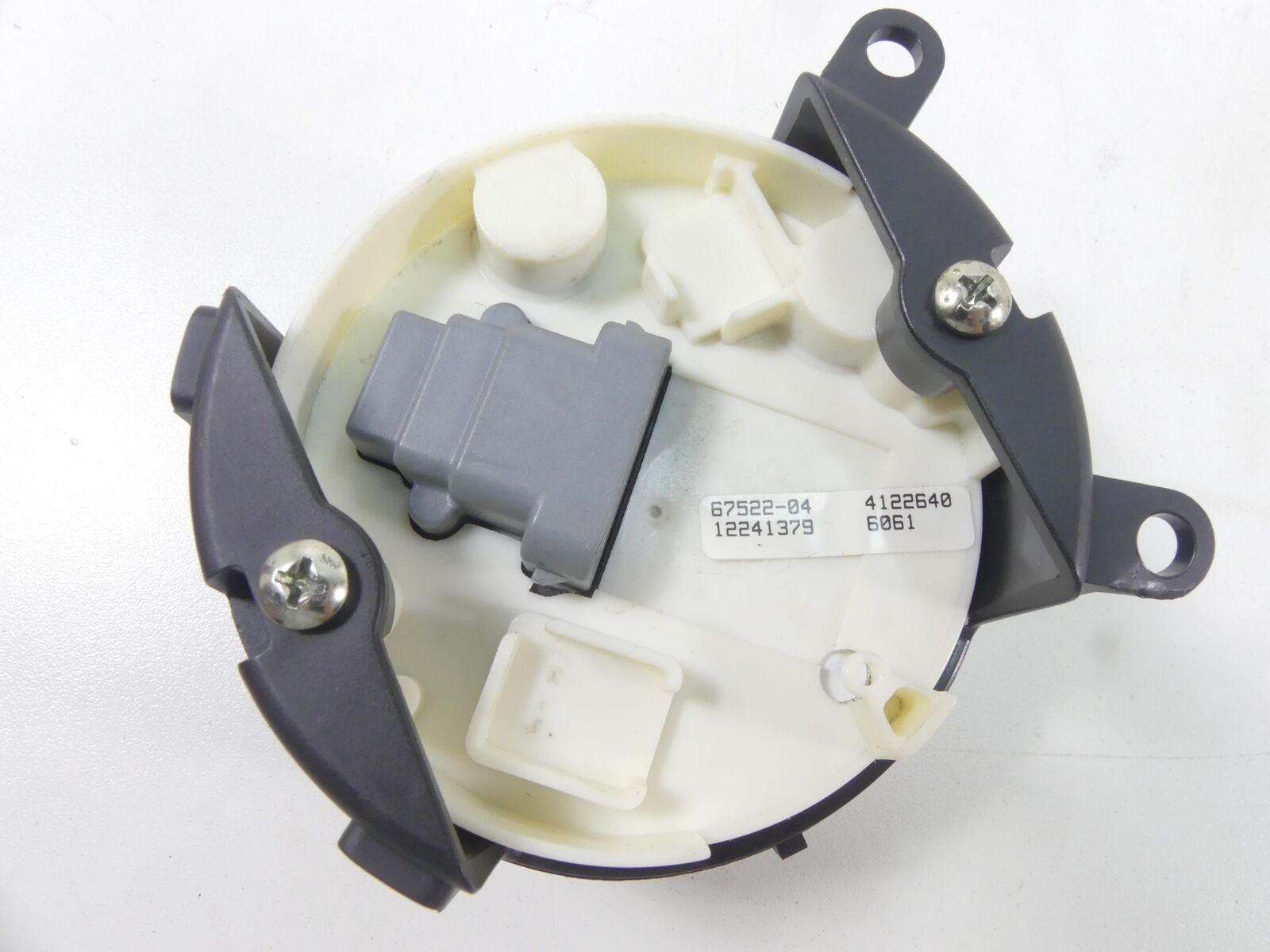 2006 Harley Touring FLHCU SE CVO Tachometer Tacho Gauge Instrument Rpm 67522-04 {{ shop.shopifyCountryName }} - Mototech271