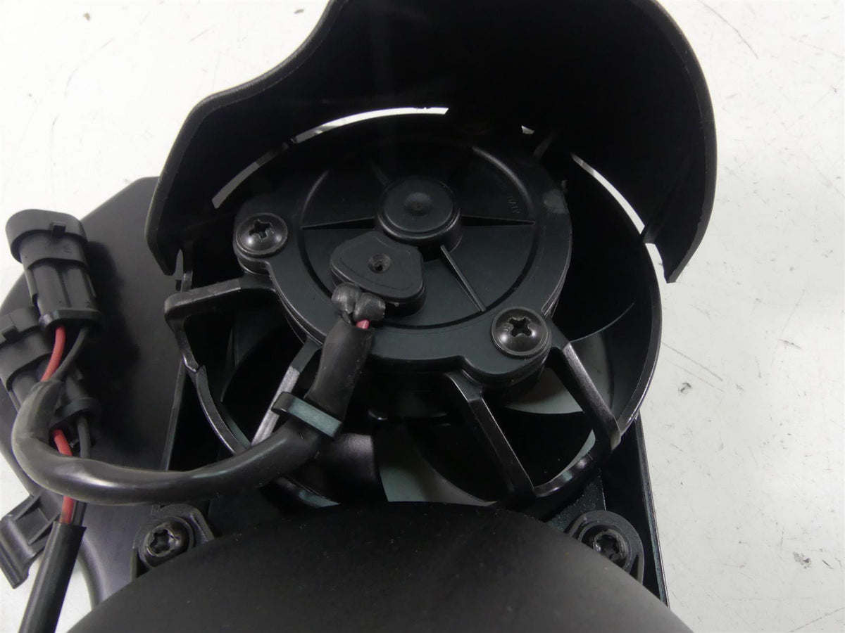 2015 KTM 1290R Super Duke Radiator Cooling Fan Mount Set 60335044033 {{ shop.shopifyCountryName }} - Mototech271
