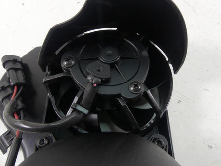2015 KTM 1290R Super Duke Radiator Cooling Fan Mount Set 60335044033 {{ shop.shopifyCountryName }} - Mototech271