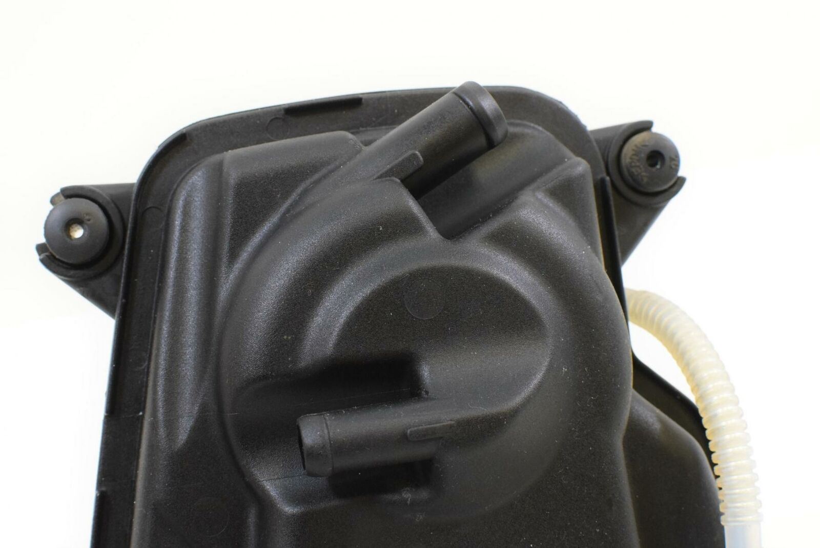 2008 BMW K1200GT K1200 GT K44 Oil Tank Reservoir Assembly 7707551 {{ shop.shopifyCountryName }} - Mototech271