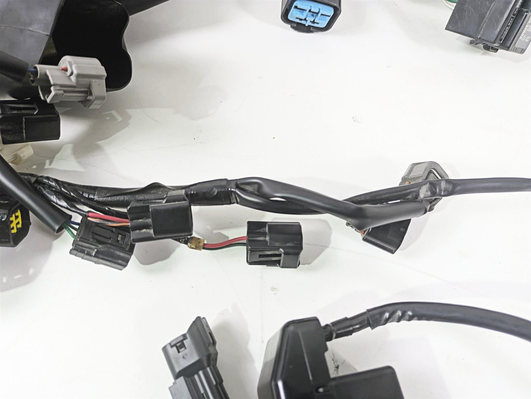 2020 Kawasaki ZX6R ZX636 Ninja Wiring Harness Loom - No Cuts 26031-2615 {{ shop.shopifyCountryName }} - Mototech271