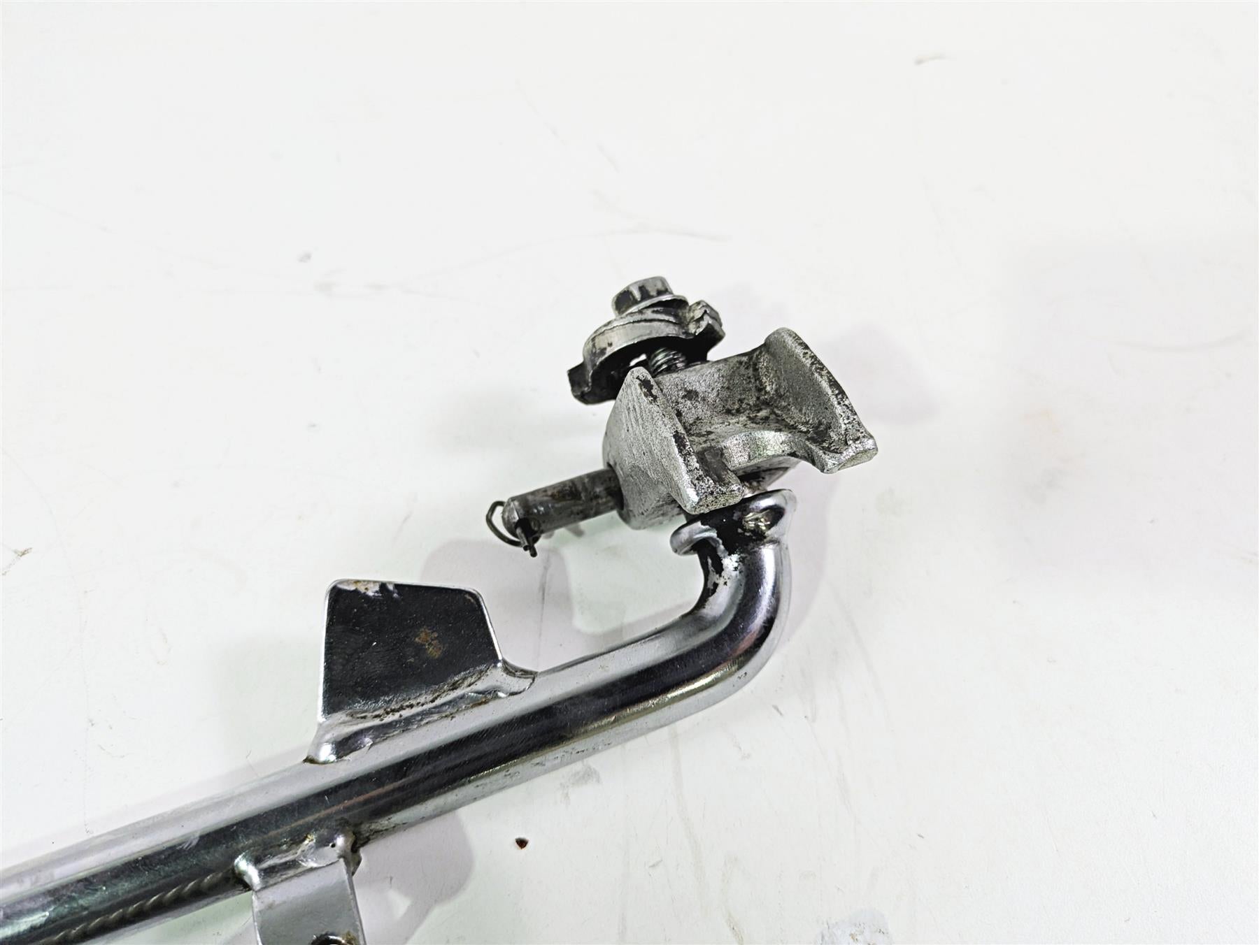 2008 Harley FXDL Dyna Low Rider 105TH Side Kickstand Kick Jiffy Stand 49704-90H {{ shop.shopifyCountryName }} - Mototech271