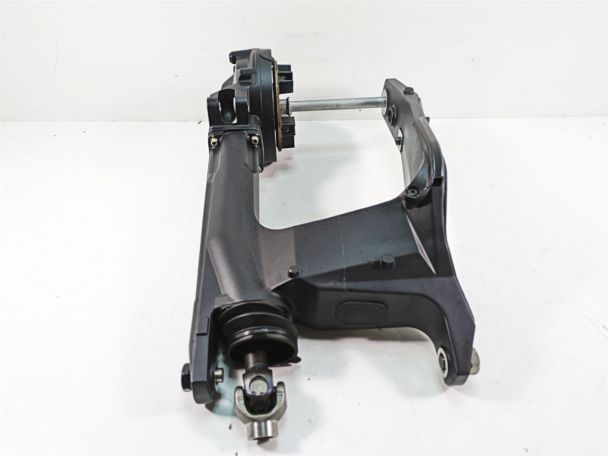 2020 Moto Guzzi V85 TT Adventure Differential Drive Shaft Swingarm Set 2B004678 {{ shop.shopifyCountryName }} - Mototech271