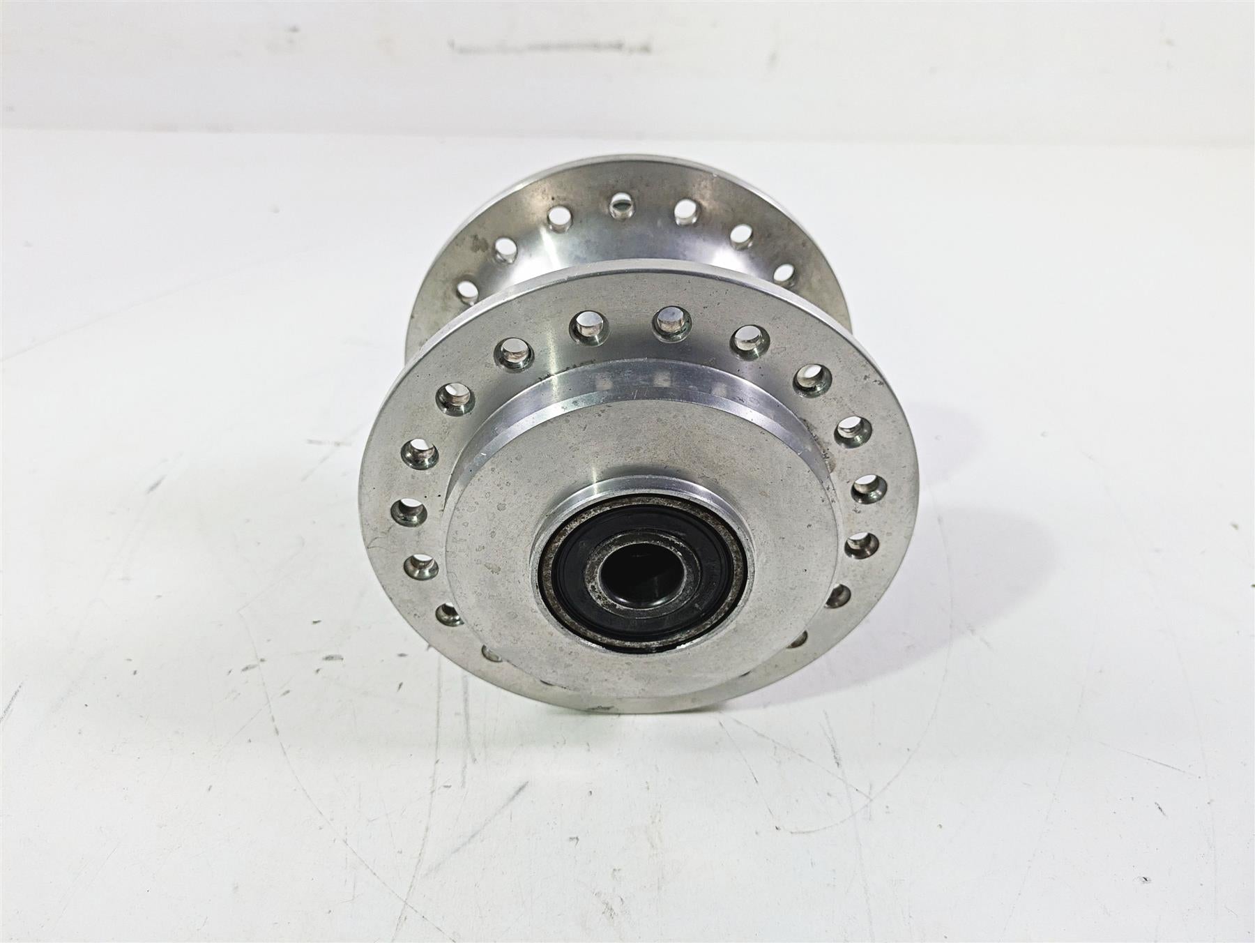 2002 Harley Dyna FXDL Low Rider Front Wheel Spoke Rim Hub 3/4" Axle 43627-00A {{ shop.shopifyCountryName }} - Mototech271