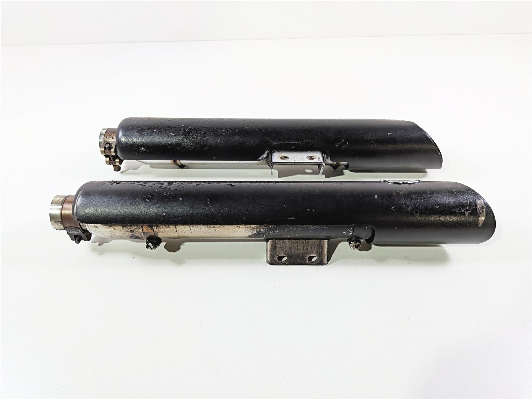 2022 Harley Softail FXLRST Low Rider Vance Hines Slash Cut Slip On Exhaust 1923 {{ shop.shopifyCountryName }} - Mototech271