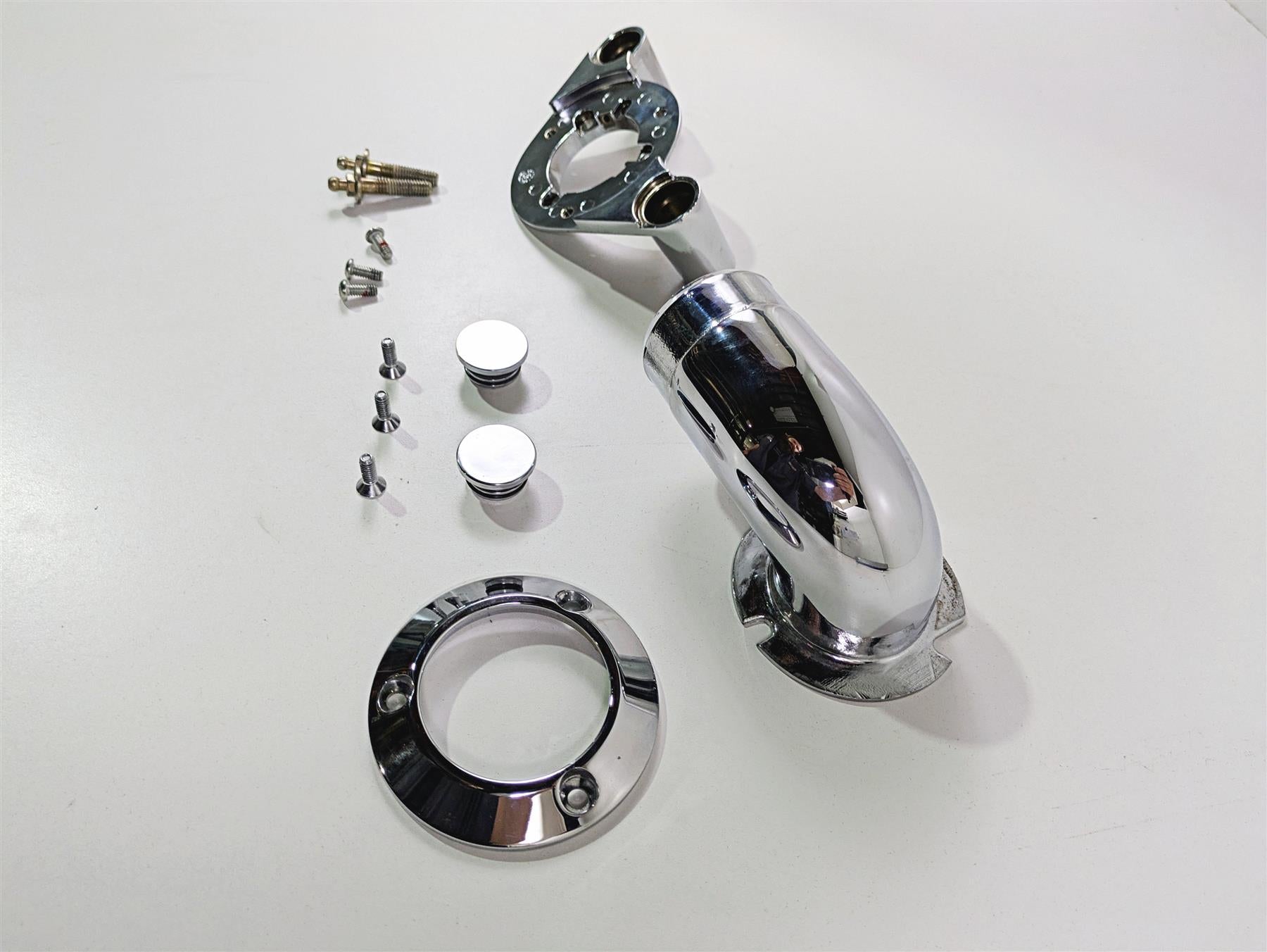 2008 Harley FXCWC Softail Rocker Screamin Eagle Air Breather Mount 29472-05A {{ shop.shopifyCountryName }} - Mototech271