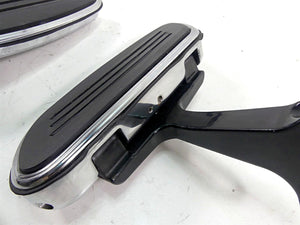 2006 Harley Touring FLHTCU SE E-Glide Rear Floorboard Floor Board Set 47373-04 | Mototech271