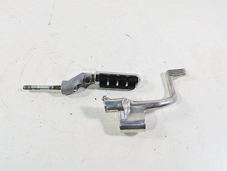2006 Harley VRSCR Street V-Rod Right Front Footpeg & Brake Lever 42704-06 {{ shop.shopifyCountryName }} - Mototech271