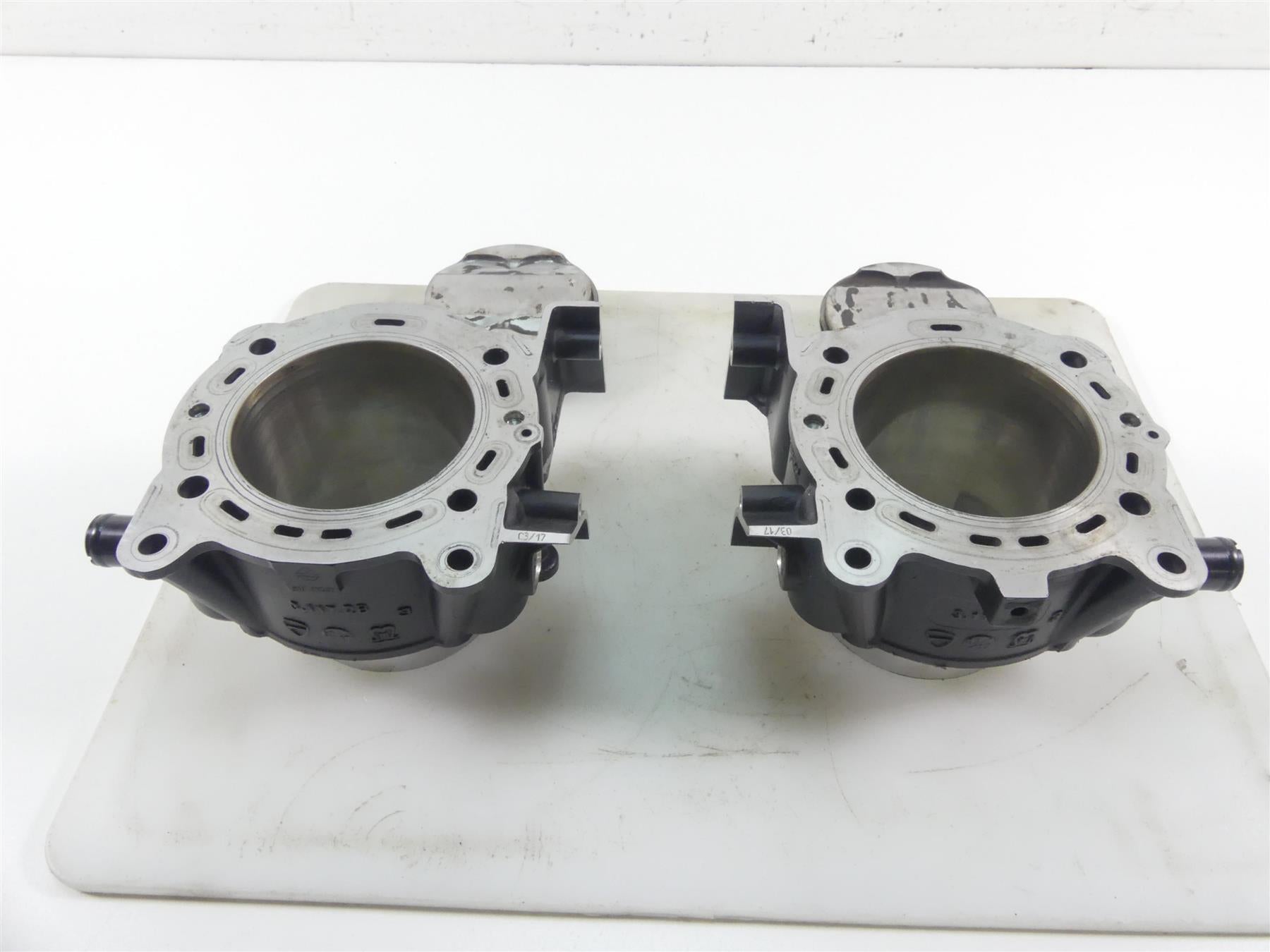 2017 Ducati 939 S Supersport Cylinder Jug Barrels & Pistons Set 12022622GI {{ shop.shopifyCountryName }} - Mototech271