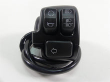 Load image into Gallery viewer, 2022 Harley Softail FXBBS Street Bob Left Hand Blinker Control Switch  71500292 | Mototech271
