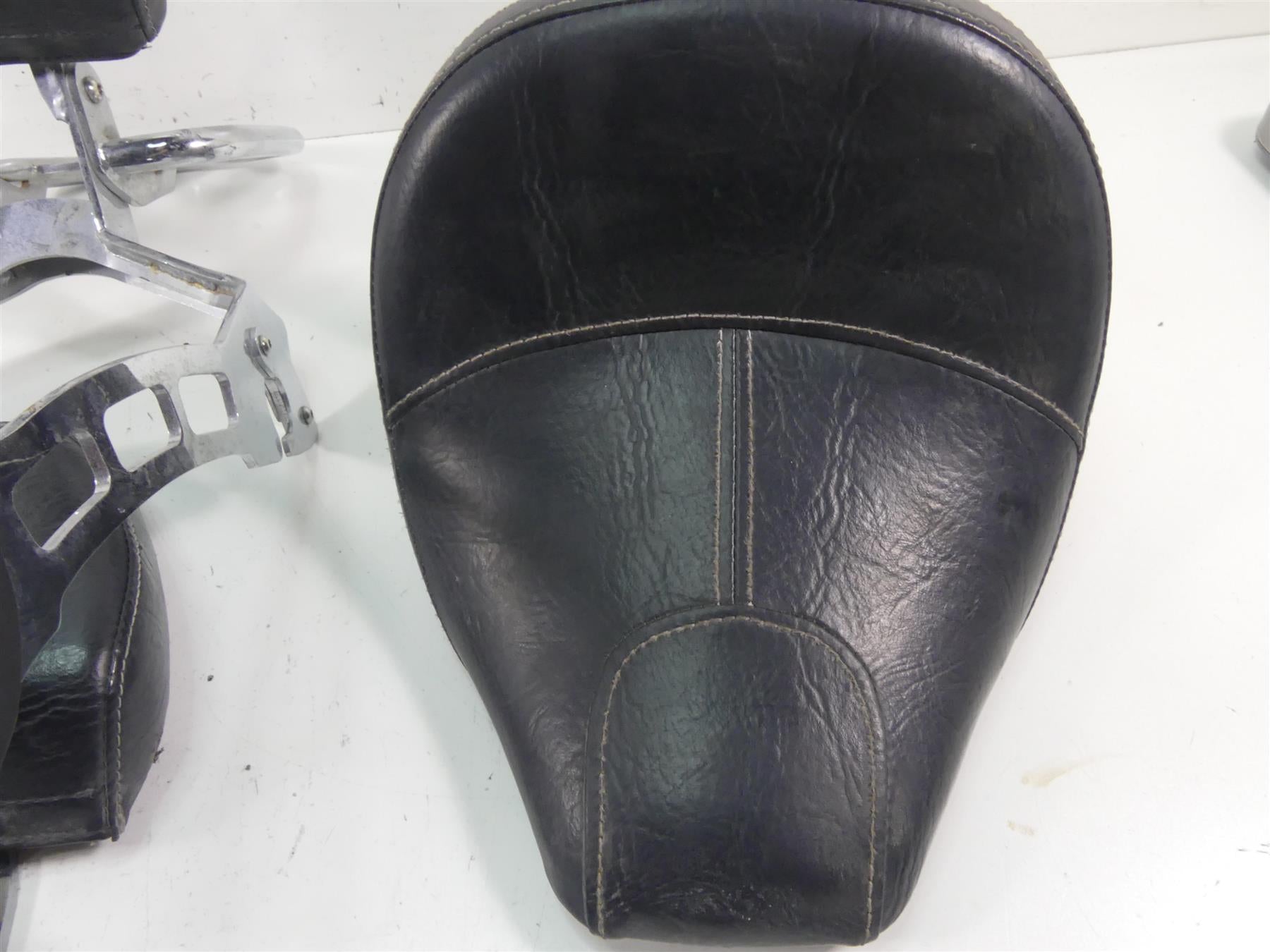 2018 Indian Scout Sixty Front Rear Seat Saddle Backrest Sissy Bar Set 7185076 {{ shop.shopifyCountryName }} - Mototech271