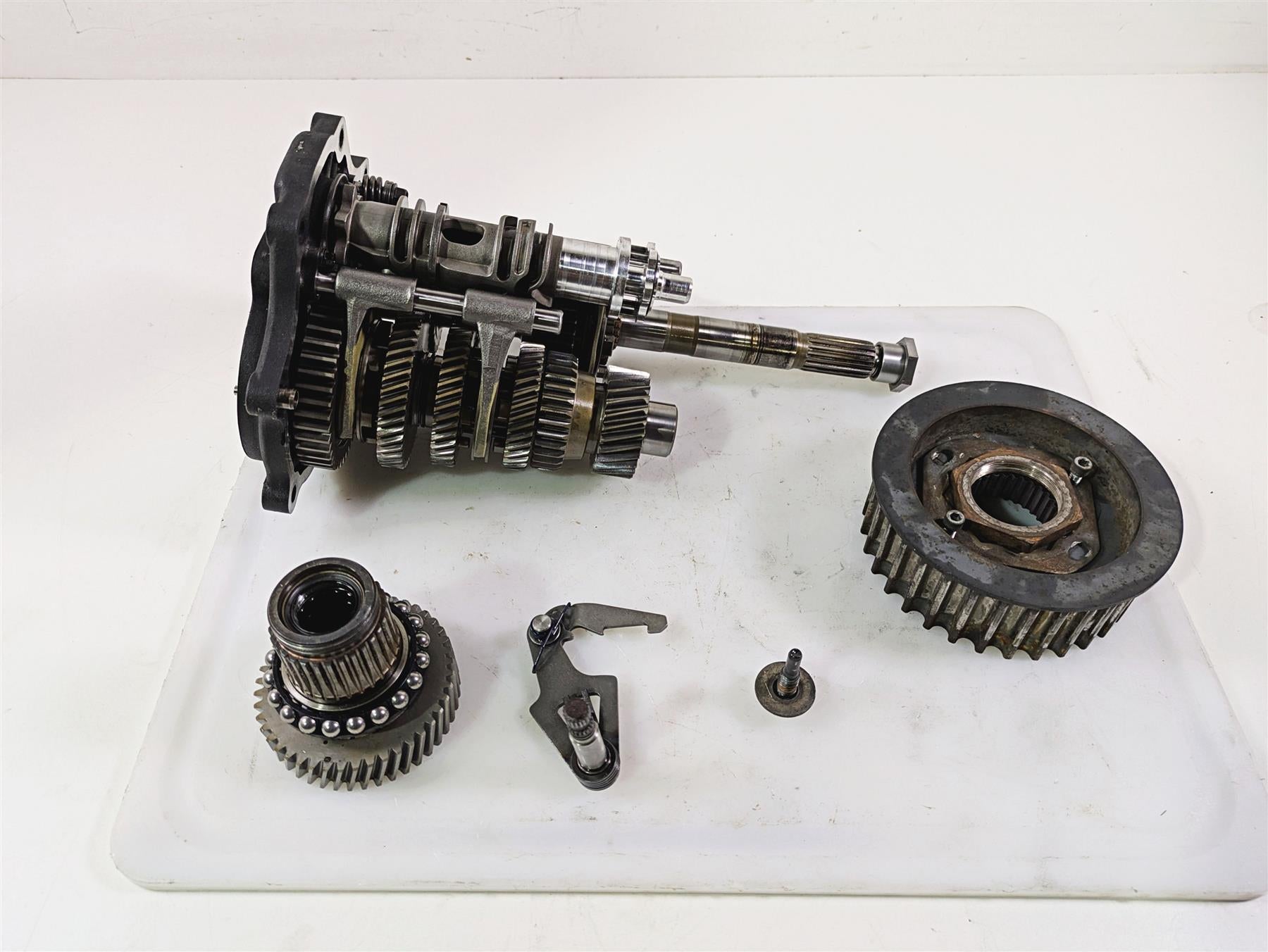 2007 Harley Touring FLHRSE CVO Road King 6-Sp Transmission Gears Set 35467-06C {{ shop.shopifyCountryName }} - Mototech271