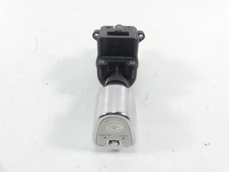 2012 Harley Touring FLHTK Electra Glide Ignition Switch - Vin 71572-06 {{ shop.shopifyCountryName }} - Mototech271